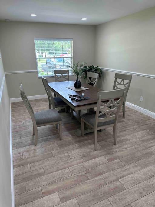 Lake Valrico'S Camelot Court With Heated Pool & Access To Private Lake Exterior foto