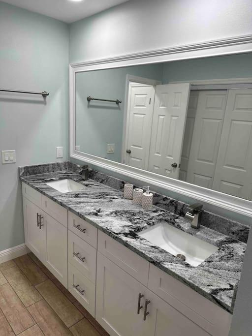 Lake Valrico'S Camelot Court With Heated Pool & Access To Private Lake Exterior foto